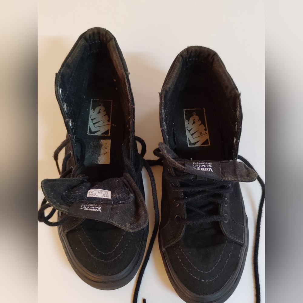 Vans Black High-Top Canvas Sneakers with Off The Wall Patch - Picture 7 of 8